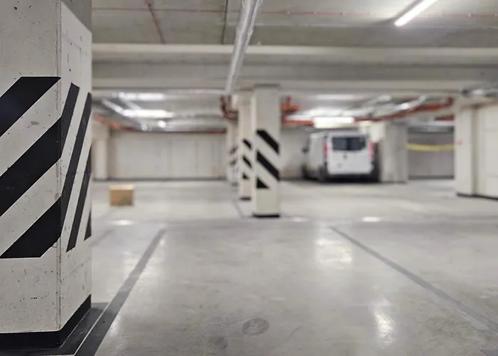 아파트 Braniborska Base *