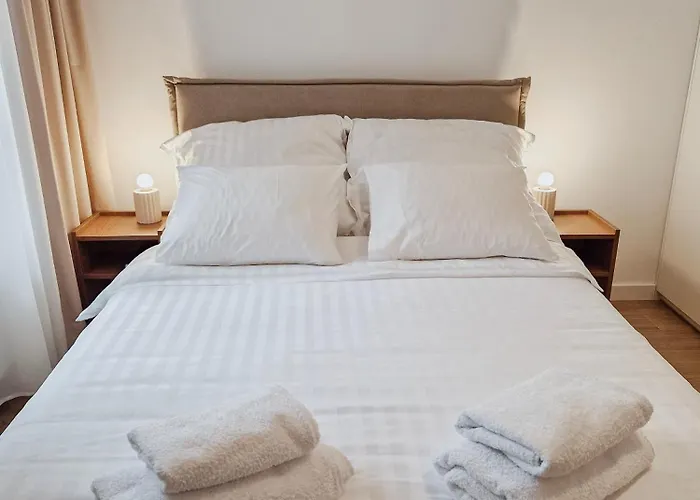 아파트 Braniborska Base