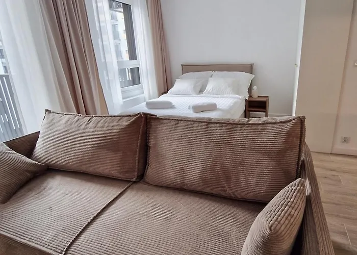 Braniborska Base アパート